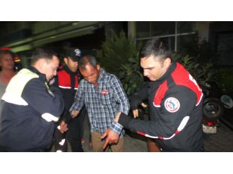 Ayrı yaşadığı eşi ve çocuklarını bulamayınca evi ateşe verdi