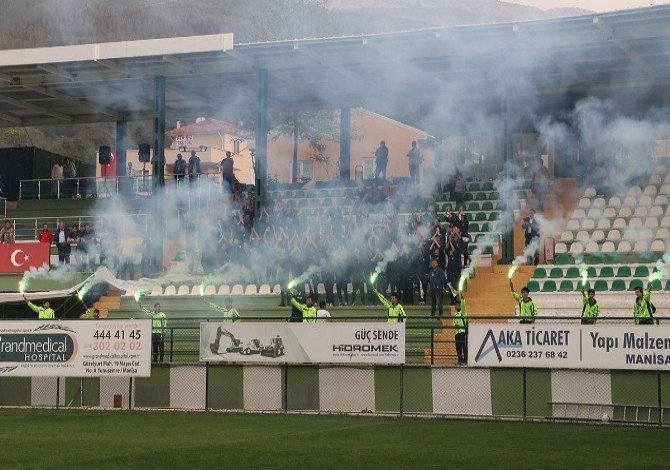 Futbolculara Büyük Sürpriz