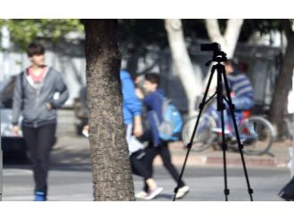 Polisi alarma geçiren kamera