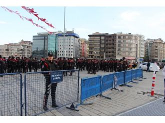 Taksim Meydanı’nda geniş güvenlik önlemi