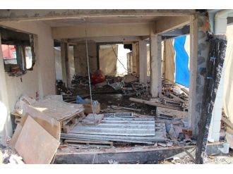 Kalorifer kazanı bomba gibi patladı