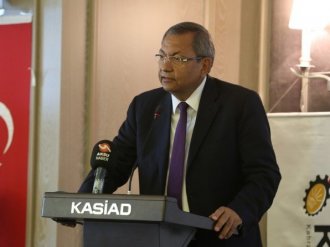 Öksüz: "Birliktelik Olursa Çarklar Daha Hızlı Döner"