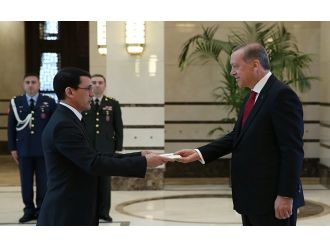 Türkmenistan Büyükelçisi güven mektubunu sundu