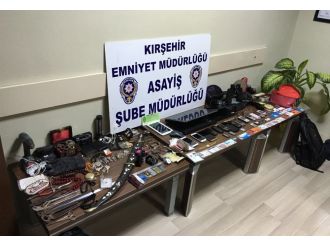 30 evi soyan hırsız yakayı ele verdi