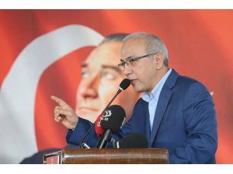 ’Yeni anayasa’ya erteleme yok !