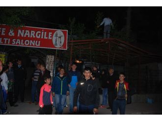 8 yaşında çocuk 12 yaşında bir kızın kolyesini çaldı