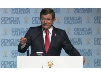 Davutoğlu’ndan ’dokunulmazlık’ ve ’anayasa’ açıklaması