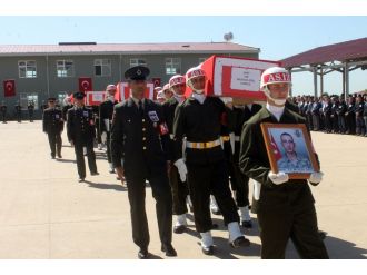 Savur Şehitleri Uğurlandı