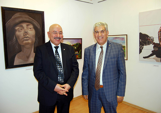 35 Sanatçının Eseri Sergide