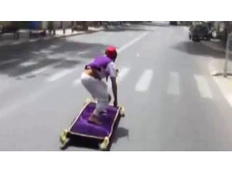 Uçan halıyla şehir turu