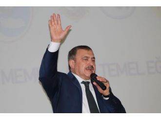 Bakan çıtayı yükseltti: En az 5 çocuk yapın