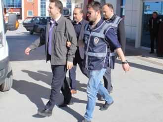 FETÖ operasyonunda 11 tutuklama