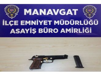 Sosyal medyadan tabanca satmak isteyen şahsa gözaltı