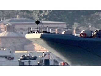 Boğaz’dan geçen Rus gemisinden yeni provokasyon