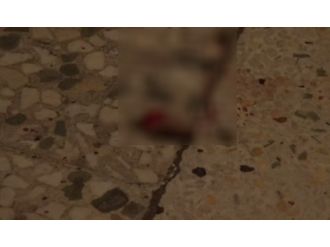 Parmak izini değil parmağını bıraktı !