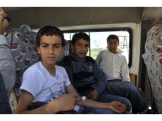 25 öğrenci zehirlendi