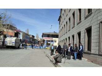 Terör Operasyonu: 35 Gözaltı