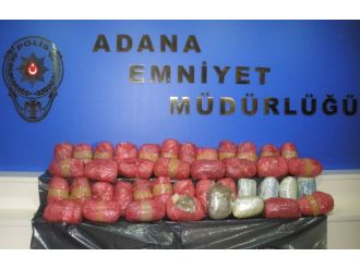 Turşu bidonlarında 53 kilo esrar