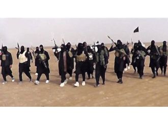 "DAEŞ yüzde 30 toprak kaybetti"