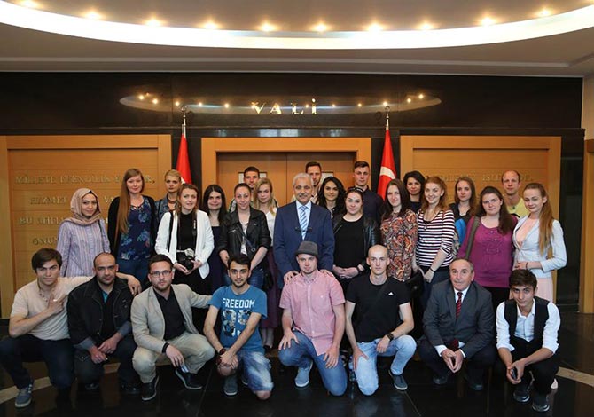 Avrupalı Öğrencilerden Vali Güvençer’e Ziyaret