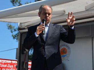 Bakan’dan basına ’devrim’ sitemi