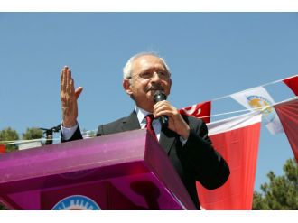 Kılıçdaroğlu’ndan Davutoğlu’na dokunulmazlık eleştirisi