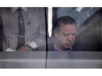 Erdoğan tramvay kullandı