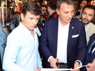 Manisa’da Fikret Orman izdihamı