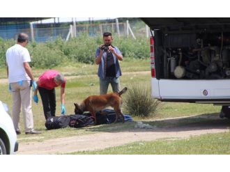 Gözaltına alındı, ’bomba var’ dedi