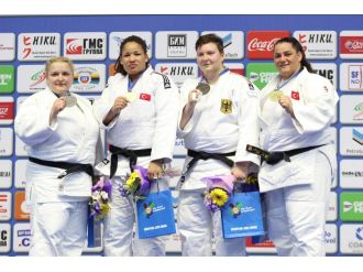 Judoda 1 altın bir bronz madalya