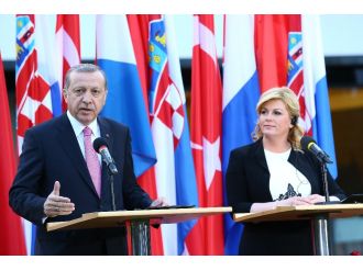 "Hedef 1 milyar doları yakalamak"