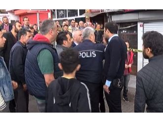 Kuyumcu soyguncularına esnaf dayağı