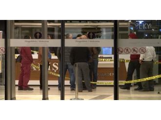 AVM’de silahlı soygun