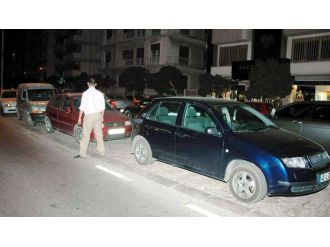 İzmir’de korsan otoparkçılar yandı !