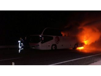 Otobüste can pazarı: 23 yolcu ölümden döndü