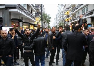 Laiklik eyleminde 7 gözaltı