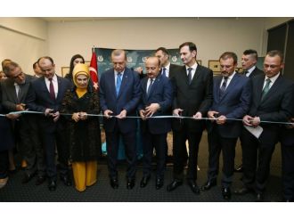 Erdoğan Yunus Emre Türk Kültür Merkezi’ni açtı