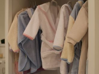 Prens George’un bornozu Denizli’den