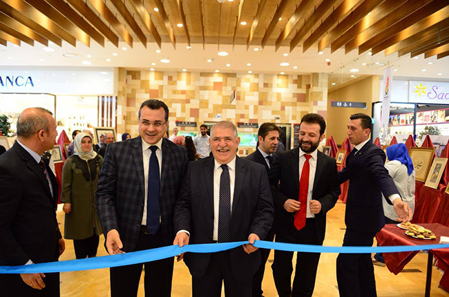 Onikişubat Belediyesi Ressamların Yanında