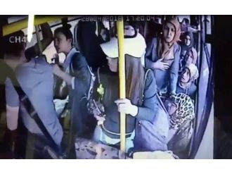 Tacizciye kadınlardan meydan dayağı