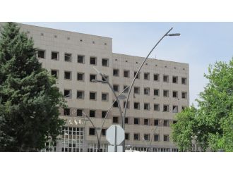 Gaziantep Valisi: 1 şehit, 9’u polis, 13 yaralı var