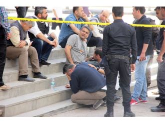 Şehit ve yaralı meslektaşları için gözyaşı döktüler