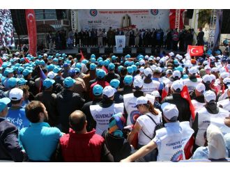 Türk-İş 1 Mayıs’ı Çanakkale’de kutladı