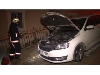 İstanbul’da 7 araç kundaklandı