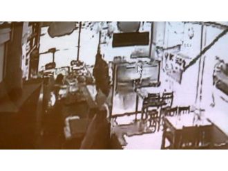 Saldırının şiddetiyle camlar kırıldı