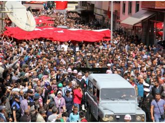 Şehidin cenazesi memleketinde toprağa verildi