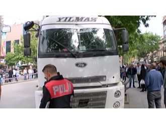 Bağdat Caddesi’nde hafriyat kamyonu dehşeti