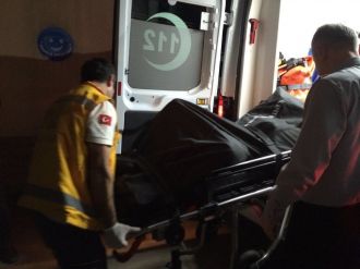 Sokak lambasının onarırken öldü