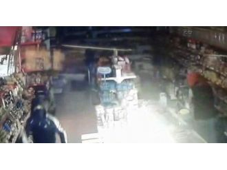 Market hırsızları kamerada