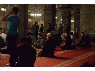 Sur’da Miraç Kandili